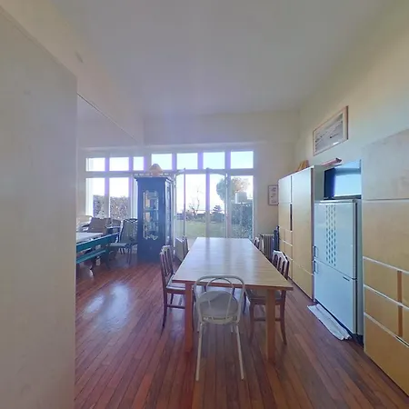 Bord De Avec Jardin Et Terrasse - - Fr-1-843-54